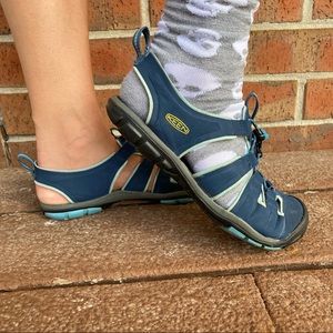 Blue Keen Water Shoes / Sandals Sz 8